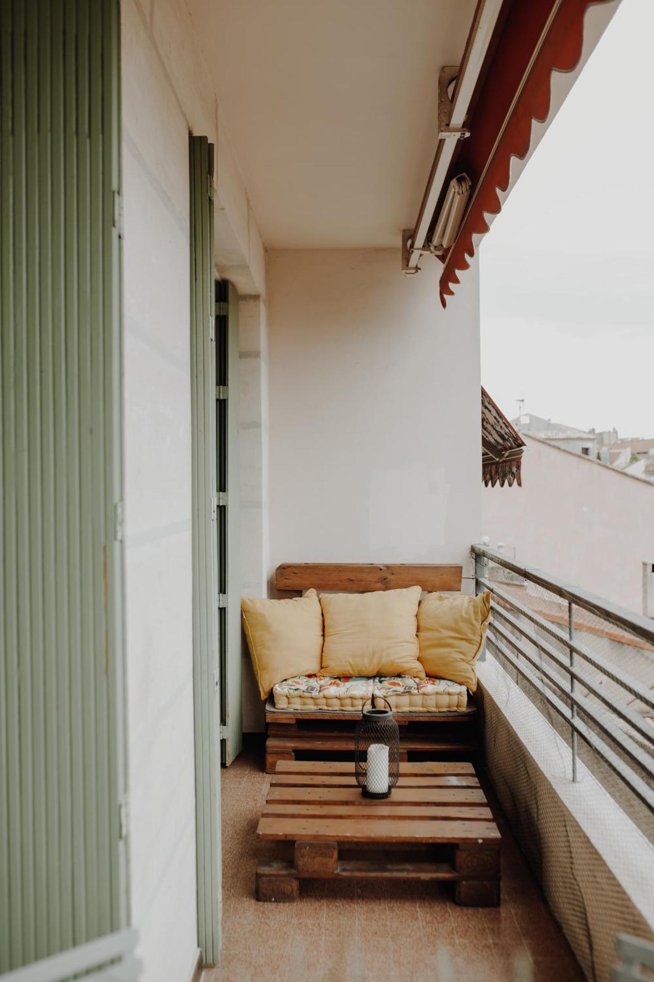 Superbe Appartement Renove - Salon De Provence Екстериор снимка