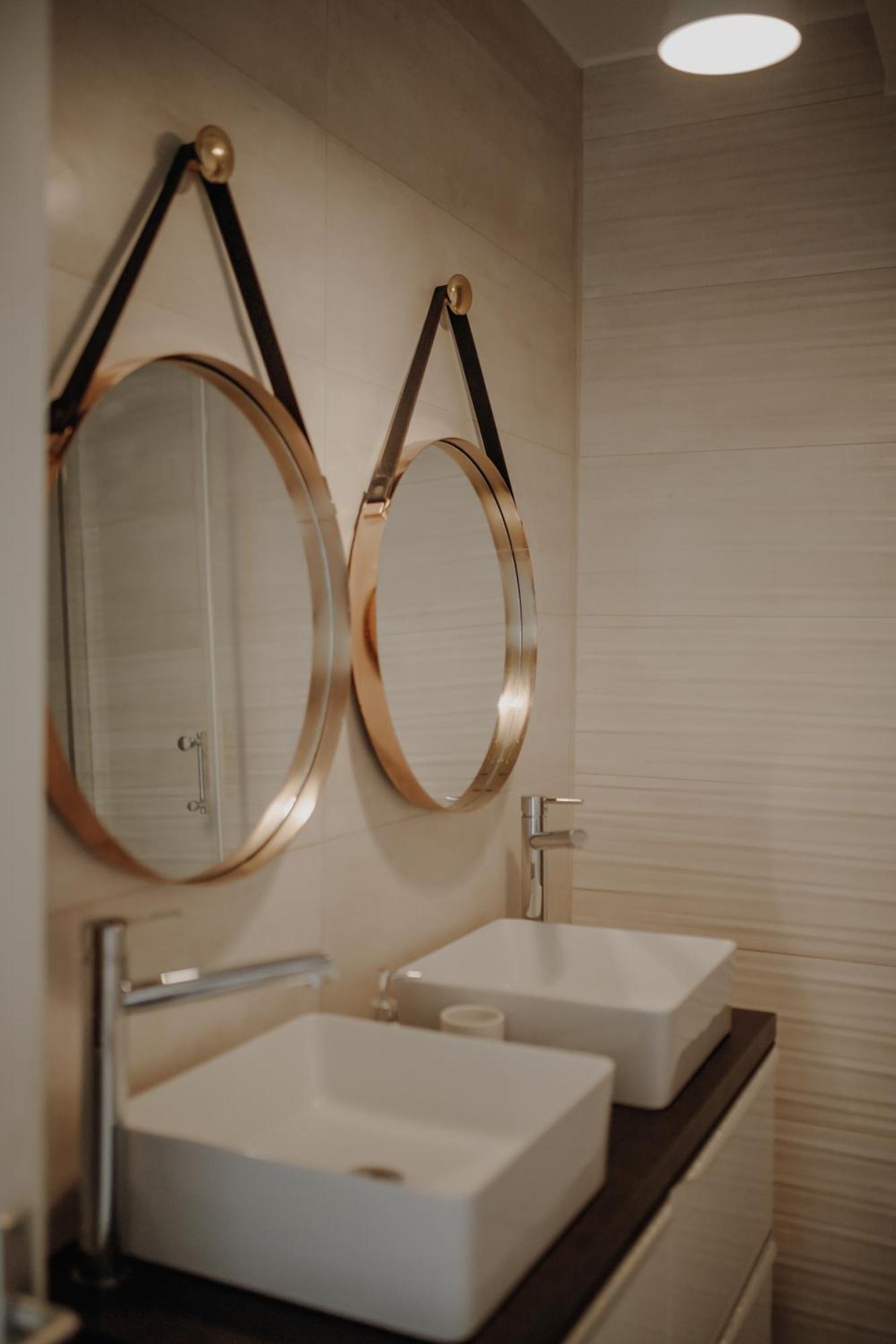 Superbe Appartement Renove - Salon De Provence Екстериор снимка
