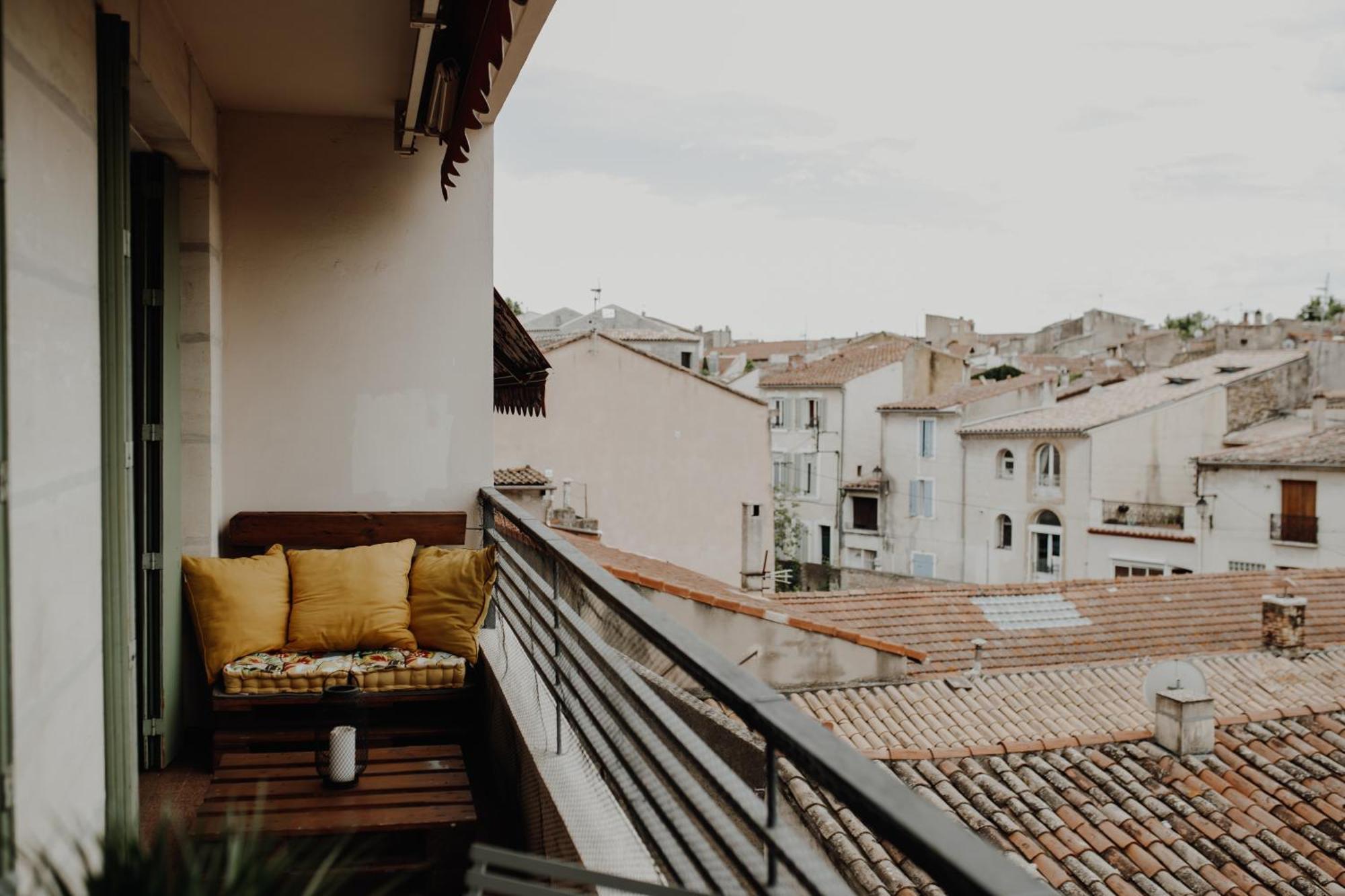 Superbe Appartement Renove - Salon De Provence Екстериор снимка